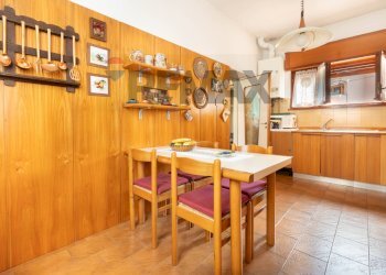 Sala da pranzo - Four-room apartment viale vittorio veneto
 
14, Brugherio - photo 13