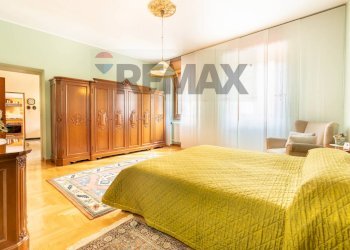Camera / camera da letto - Four-room apartment viale vittorio veneto
 
14, Brugherio - photo 19