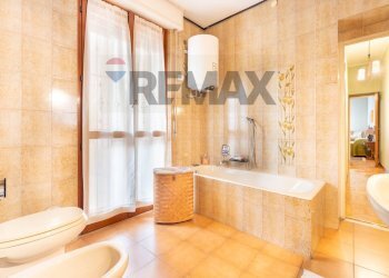 Bagno - Four-room apartment viale vittorio veneto
 
14, Brugherio - photo 23