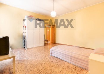Camera / camera da letto - Four-room apartment viale vittorio veneto
 
14, Brugherio - photo 26