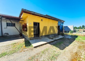 Casa all\'aperto - Casa semi indipendente FRAZIONE FORNACI
 
86, Fagnano Olona - foto 4