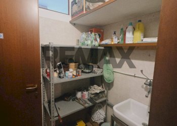 Dispensa di stoccaggio - Commercial Premises Via Frateli Vigorelli
2, Gallarate - photo 9
