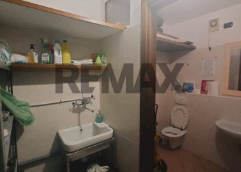 Bagno - Commercial Premises Via Frateli Vigorelli
2, Gallarate - photo 10