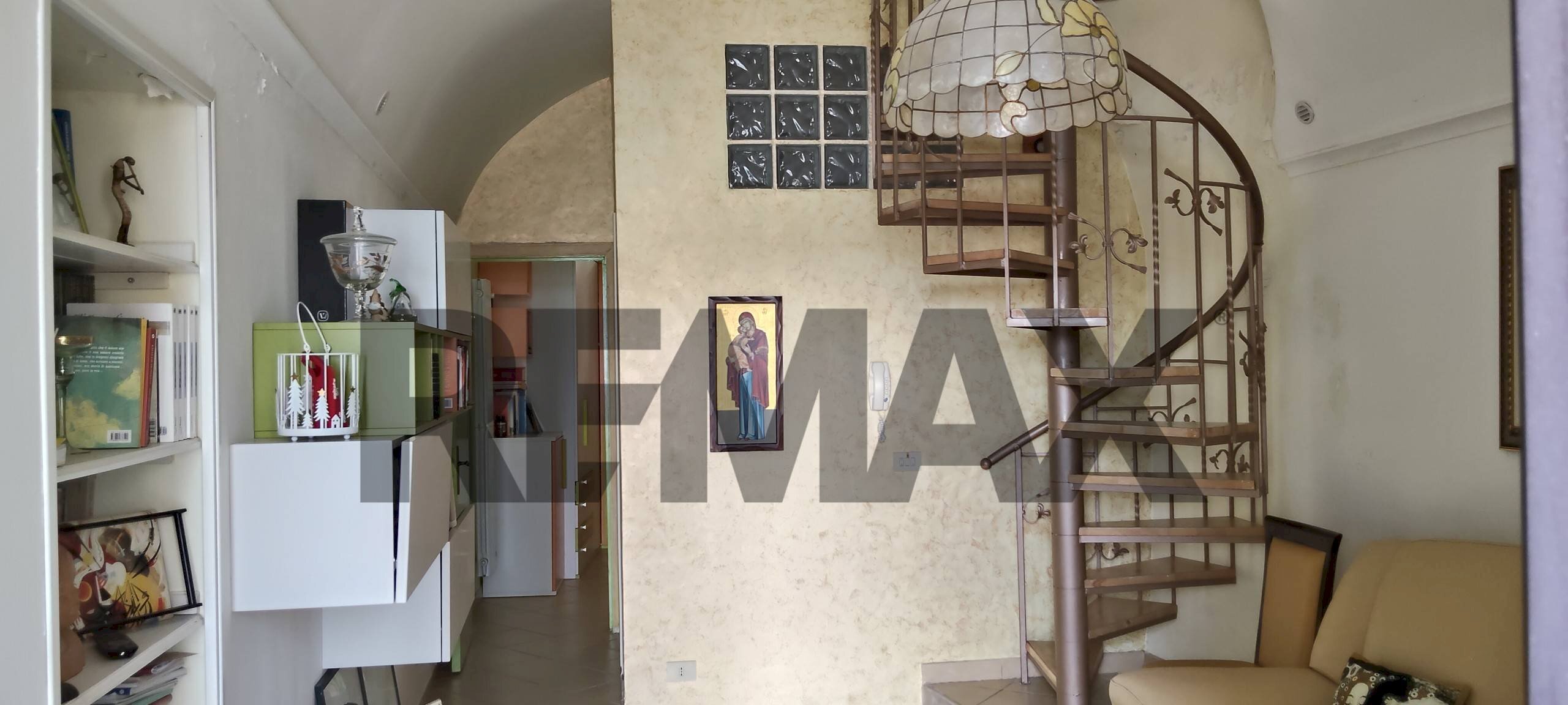 Scale - Casa indipendente Via Ignazio Pagano
 
77, Monterosso Almo - foto 1