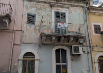 Edificio all\'aperto - Semi-detached house VIA GIOVANNI MELI
 
7, Ragusa - photo 2
