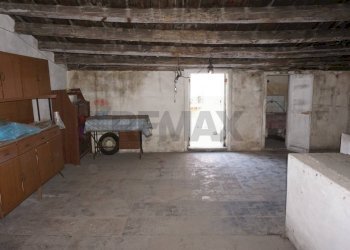 Parcheggio - Semi-detached house VIA GIOVANNI MELI
 
7, Ragusa - photo 17