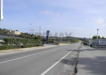 Edificio all\'aperto - Bar Tavola Calda - Fredda S.S. 122 KM 27 C/da Aquilata, Canicattì - foto 7