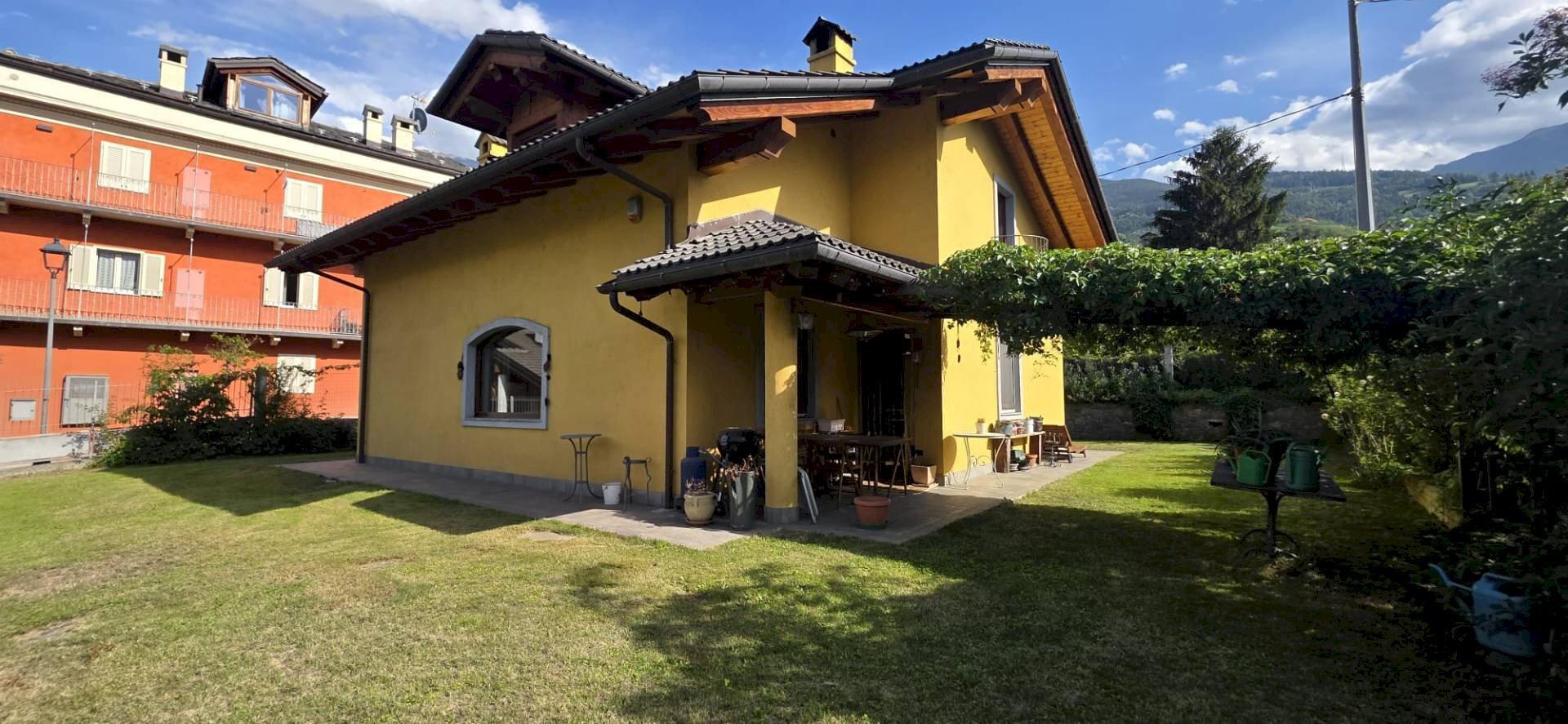 Foto 1 - Villa Frazione Pont Suaz
 
132/A, Charvensod - photo 1