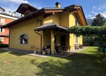 Foto 1 - Villa Frazione Pont Suaz
 
132/A, Charvensod - photo 1
