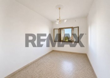 Stanza vuota - Casa indipendente Piazza del Mediterraneo
 
16, Terrasini - foto 9