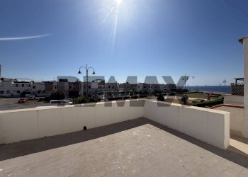 Terrazza - Casa indipendente Piazza del Mediterraneo
 
16, Terrasini - foto 18