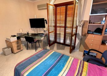 Camera / camera da letto - Four-room apartment Via Cl 33
 
13, Palermo - photo 11