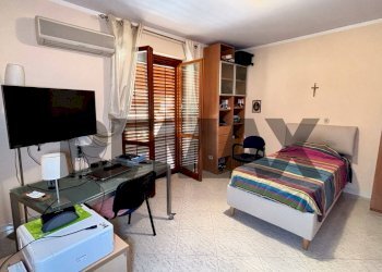 Camera / camera da letto - Four-room apartment Via Cl 33
 
13, Palermo - photo 18