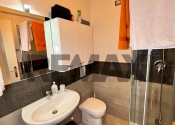 Bagno - Four-room apartment Via Cl 33
 
13, Palermo - photo 23