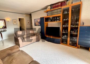 Soggiorno - Four-room apartment Via Cl 33
 
13, Palermo - photo 27