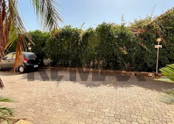 Terrazza - Four-room apartment Via Cl 33
 
13, Palermo - photo 29