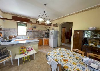 Cucina - Villa Via Taranto
30, Mazara del Vallo - foto 11