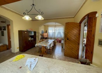 Sala da pranzo - Villa Via Taranto
30, Mazara del Vallo - foto 17