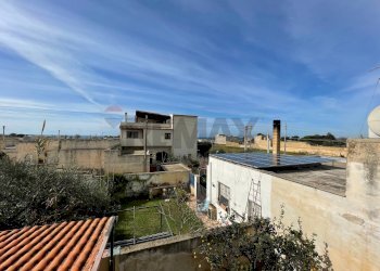 Edificio all\'aperto - Villa Via Taranto
30, Mazara del Vallo - foto 25