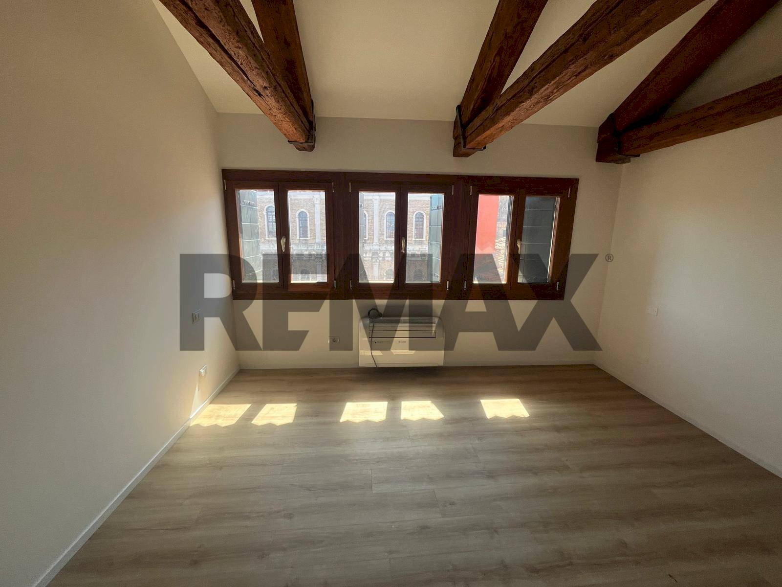 Stanza vuota - Three-room apartment Calle Della Cannaregio - Testa
6350, Venezia - photo 2