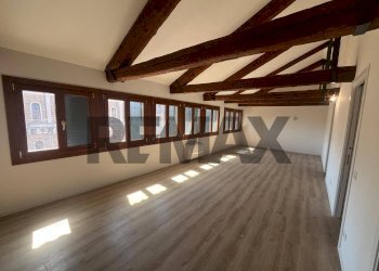 Stanza vuota - Three-room apartment Calle Della Cannaregio - Testa
 
6350, Venezia - photo 9