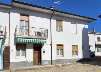 Foto 1 - Casa semi indipendente Via Colombarone
 
30, Belgioioso - foto 1
