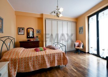 Camera / camera da letto - Casa indipendente XXIV Maggio
 
24, Canosa di Puglia - foto 20