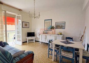 Foto 2 - Three-room apartment via Pisa, Albenga - photo 2