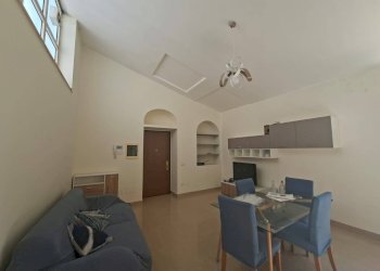 Foto 4 - Trilocale VIA SAN CARLO
 
55, Caserta - foto 4