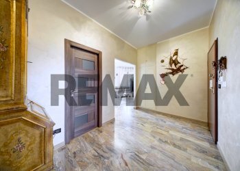Hall / corridoio - Four-room apartment via monterosa
83, Torino - photo 6