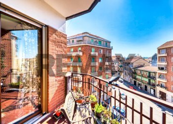Balcone - Four-room apartment via monterosa
83, Torino - photo 8