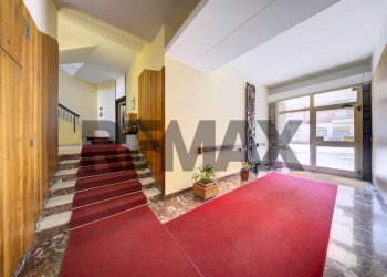 Ricezione / Lobby - Four-room apartment via monterosa
83, Torino - photo 30