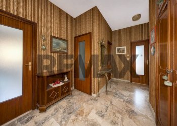 Hall / corridoio - Trilocale strada torino
 
69, Moncalieri - foto 12
