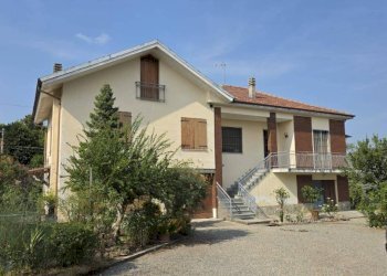 Facciata - Villa Regione San Rocco, Agliano Terme - foto 11