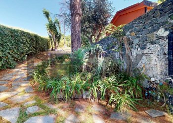 Giardino - Villa Via dei Pini D'Aleppo
 
65, Varazze - foto 4
