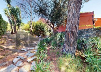 Giardino - Villa Via dei Pini D'Aleppo
 
65, Varazze - foto 41