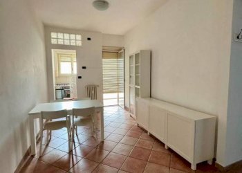 Soggiorno - Two-room apartment via Pallanza, 32, Torino (neighborhood Vanchiglietta) - photo 2