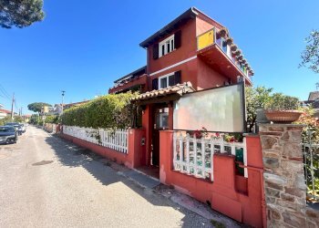facciata - Villa via butterfly, Viareggio - photo 1