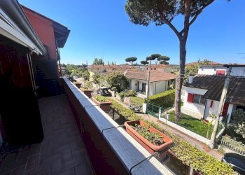 vista - Villa via butterfly, Viareggio - photo 38