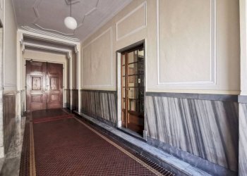 Interno palazzo - Appartamento via Giacinto Collegno, 5, Torino (zona San Donato) - foto 4