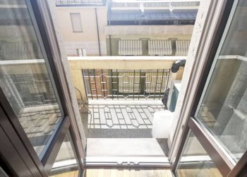 Balcone - Appartamento via Giacinto Collegno, 5, Torino (zona San Donato) - foto 10