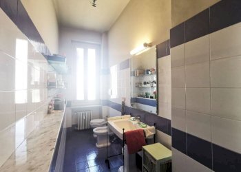 Bagno - Appartamento via Giacinto Collegno, 5, Torino (zona San Donato) - foto 22