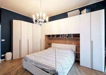 Camera da letto - Three-room apartment via Pianfei, 9, Torino (neighborhood Borgo Vittoria) - photo 17