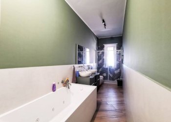 Bagno - Three-room apartment via Pianfei, 9, Torino (neighborhood Borgo Vittoria) - photo 27