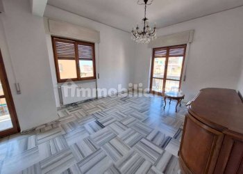 SALONE - Apartment via VIALE PONTE AMMIRAGLIO, Genova (neighborhood Quarto) - photo 6