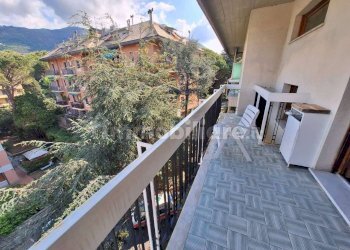 BALCONE - Apartment via VIALE PONTE AMMIRAGLIO, Genova (neighborhood Quarto) - photo 10