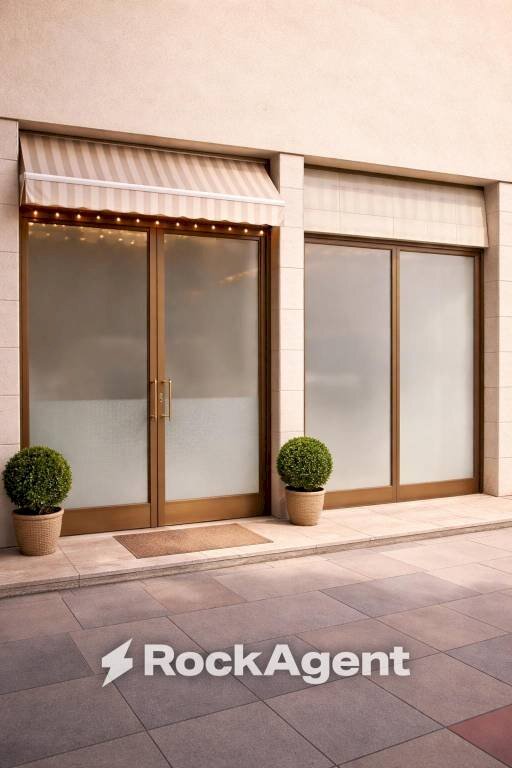 Interno palazzo - Shop via Aurelio Saffi, Trepuzzi - photo 1