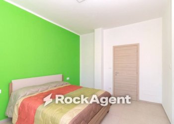 Camera da letto - Two-room apartment strada delle Cacce, 150, Torino (neighborhood Mirafiori Sud) - photo 11