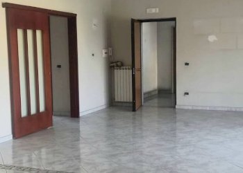 Interno palazzo - Trilocale via Scafati, 13, Poggiomarino - foto 4