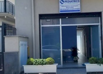 Facciata - Ufficio via Nazionale, 77, Sant'Egidio del Monte Albino - foto 3